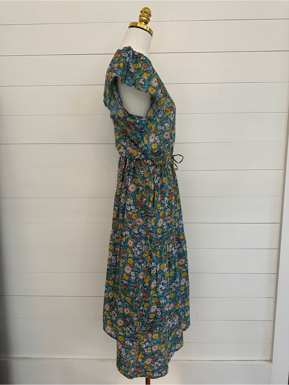 Trovata Birds of Paradis Floral Tiered Kristi Midi Dress - Picture 2 of 7